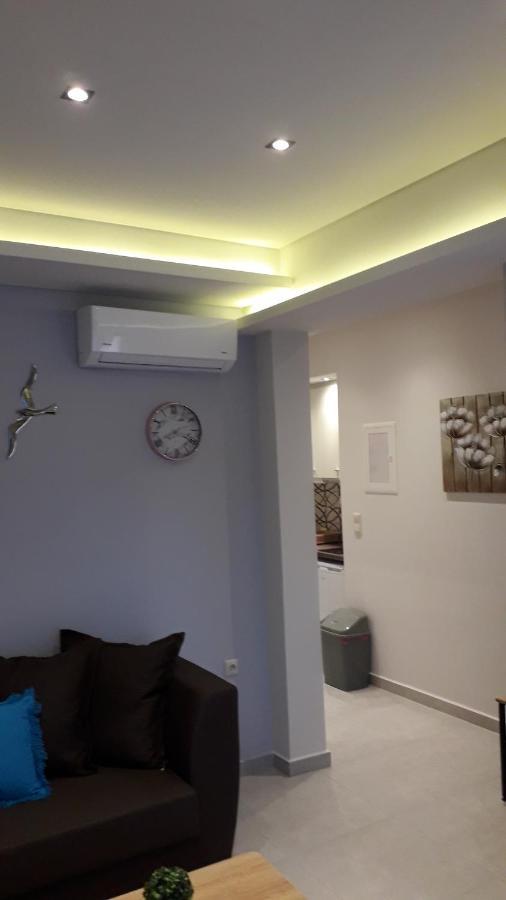 House Dilena Tsimtsiri Luxury Apartment 1 ลิเมนาเรีย ภายนอก รูปภาพ