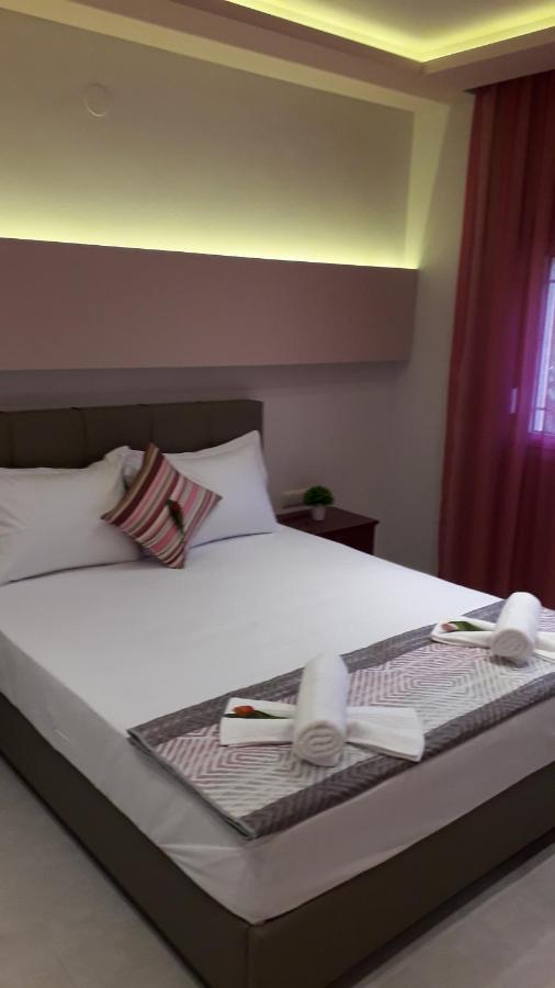 House Dilena Tsimtsiri Luxury Apartment 1 ลิเมนาเรีย ภายนอก รูปภาพ